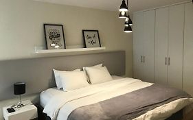 Hermoso Apartamento Con Piscina Miraflores- Canvas